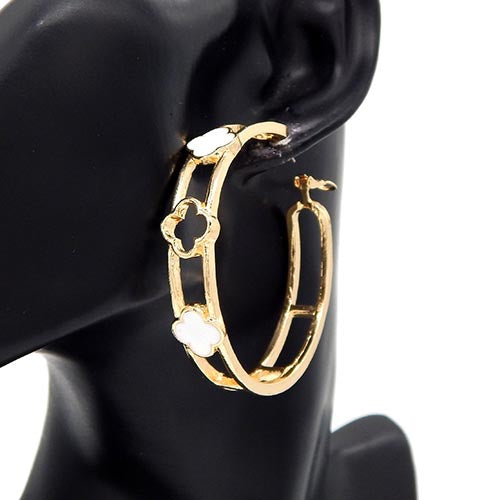 QUATREFOIL HOOP EARRINGS ( 3508 GDWHT )