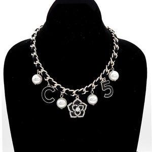 SILVER BLACK NECKLACE FLOWER CHARM ( 3710 RDBLK )