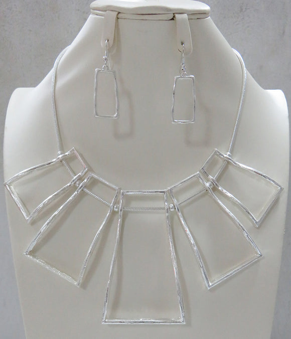 Silver Necklace Set ( 4842 MS )