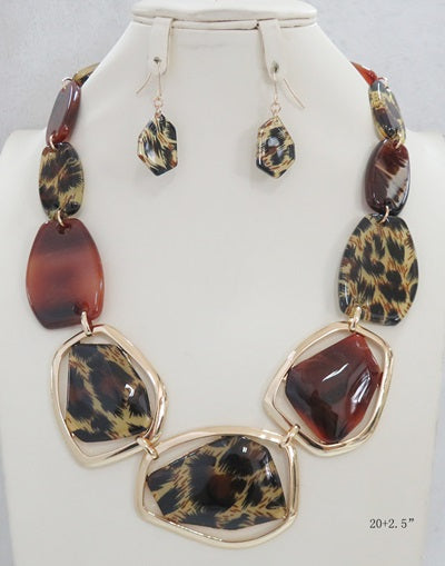 NECKLACE SET ACRYLIC ( 5096 LEO )