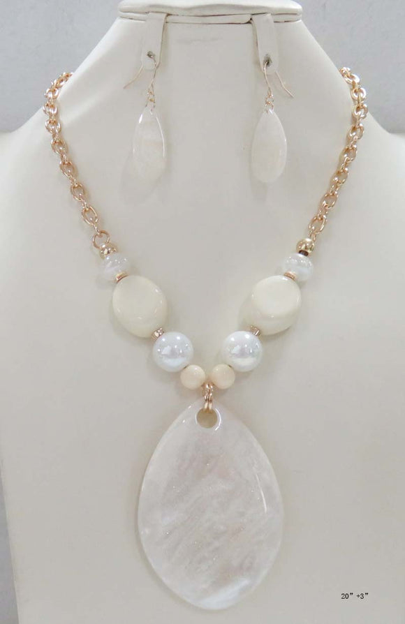 WHITE OVAL NECKLACE SET ( 5190 LWT )