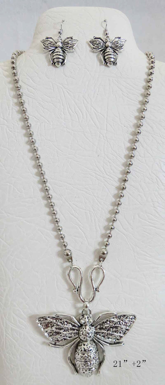 SILVER NECKLACE SET WITH BEE PENDANT ( 3507 S )