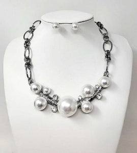 SILVER NECKLACE SET PEARLS ( 10441 RWH )