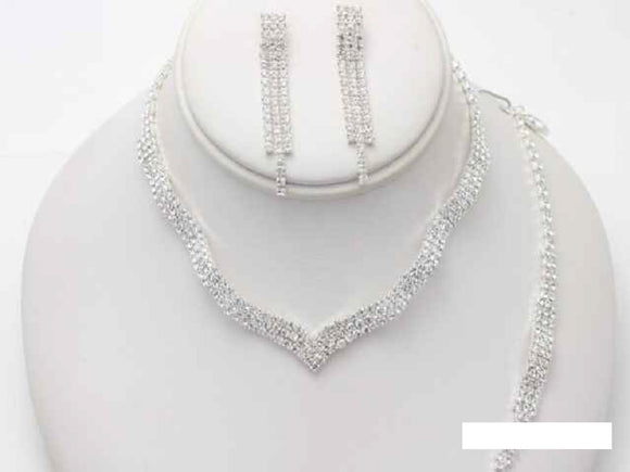 SILVER NECKLACE SET CLEAR STONES ( 15888 SCL )