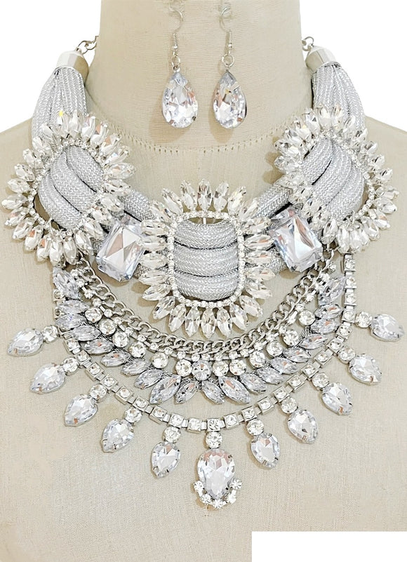 SILVER NECKLACE SET CLEAR STONES ( 3526 RHCL )