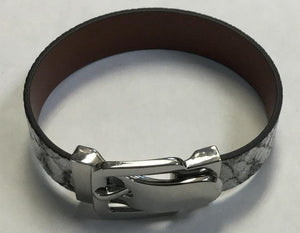 BLACK WHITE SNAKESKIN MAGNETIC LEATHER BRACELET ( 35927 ) - Ohmyjewelry.com