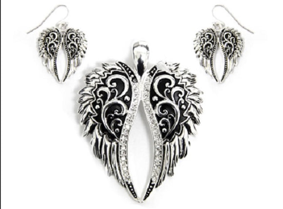 SILVER WINGS PENDANT AND EARRINGS ( AC 1462 )