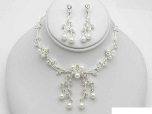 SILVER NECKLACE SET CLEAR STONES CREAM PEARLS ( 11077 S )