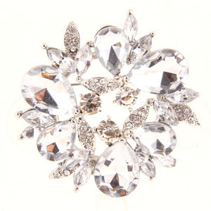 SILVER FLOWER BROOCH WITH CLEAR RHINESTONES ( 1124 )