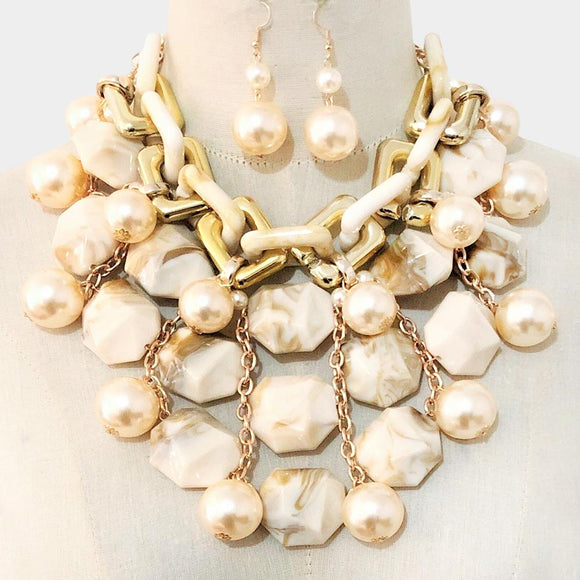 IVORY COLOR AND GOLD CHAIN LINK LAYERED STATEMENT NECKLACE SET ( 3455 GPIV )