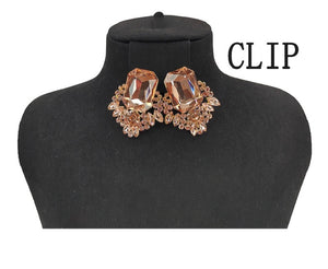 GOLD CLIP ON EARRINGS LIGHT PEACH STONES ( 0299C 2LP )