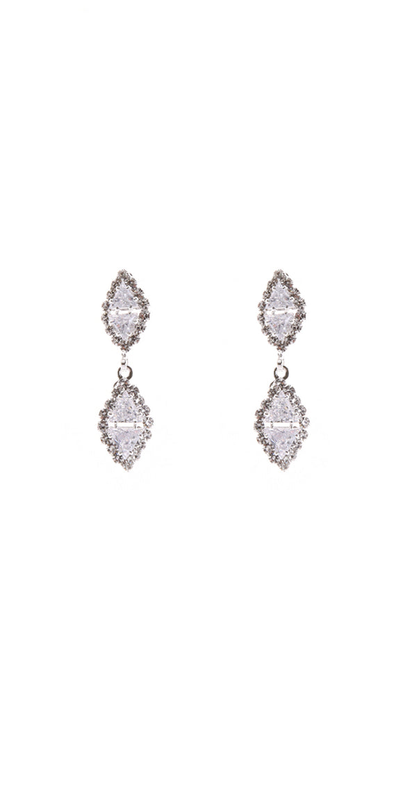 SILVER EARRINGS CLEAR CZ CUBIC ZIRCONIA STONES ( 10830 CLSV )