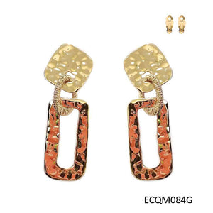 GOLD HAMMERED RECTANGLE CLIP ON EARRINGS ( 084 )