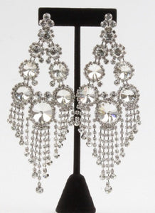 Silver Clear Large Round Stones and Fringe Chandelier Clip On Earrings ( 7592 )