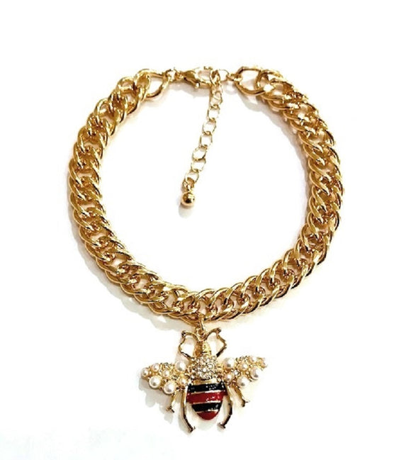 GOLD BRACELET BEE PENDANT RED BLACK CLEAR STONES CREAM PEARLS ( 8048 GD )