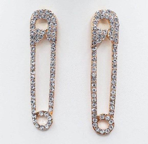 GOLD SAFETY PIN CLEAR STONES EARRINGS ( 2213 GD ) - Ohmyjewelry.com