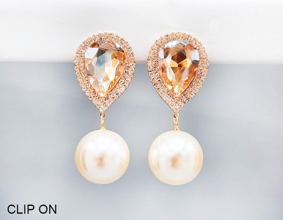 GOLD CLIP ON EARRINGS CLEAR TOPAZ STONES CREAM PEARLS ( 2506 GDLTOP )