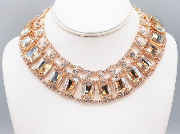 GOLD NECKLACE SET CLEAR TOPAZ STONES ( 3135 TOP )