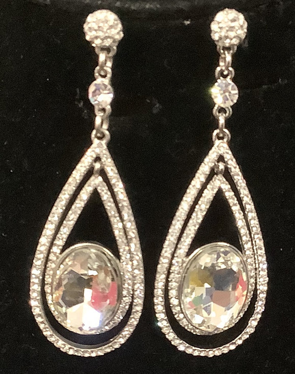 SILVER EARRINGS CLEAR STONES ( 0841 AT )