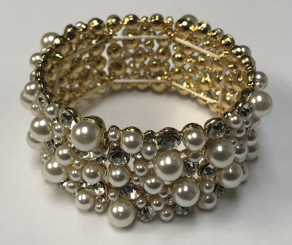 GOLD STRETCH BRACELET CREAM PEARLS ( 0117 ) - Ohmyjewelry.com
