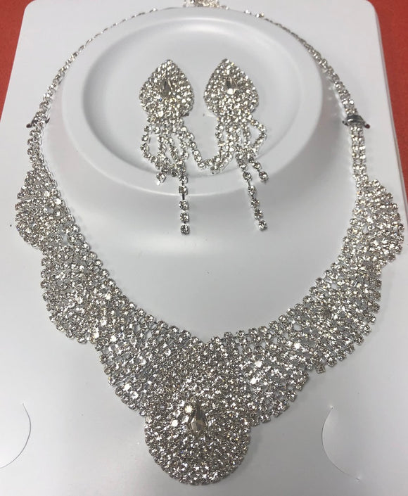SILVER NECKLACE SET CLEAR STONES ( 1543 SCL )