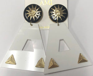 GOLD WHITE BLACK ACRYLIC TRIANGLE EARRINGS (OE1A 185 GDWHT )