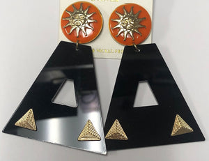 GOLD ORANGE BLACK ACRYLIC TRIANGLE EARRINGS (OE1A 185 GDBLK )