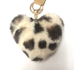WHTE BIG FUZZY PUFFY HEART KEYCHAIN ( 0170 WH )