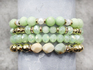 GOLD MINT COLOR STRETCH BRACELETS ( 0165 GLMNT )