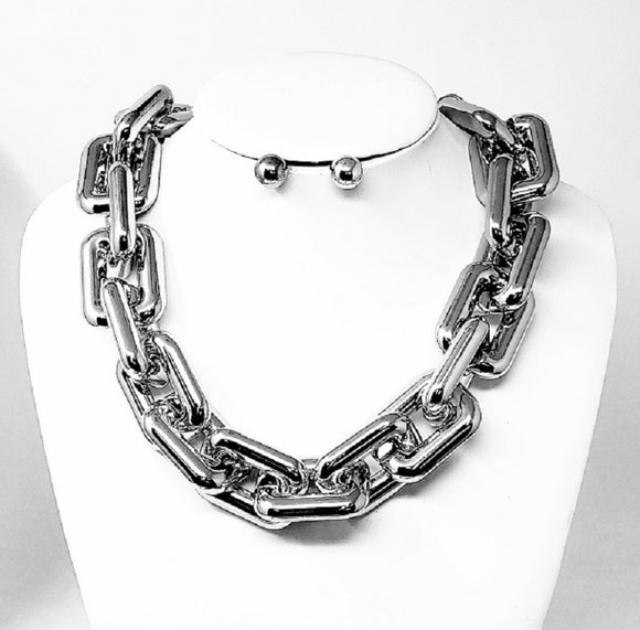 SILVER CHAIN NECKLACE SET
