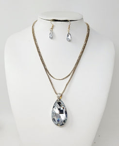 GOLD LAYERED NECKLACE SET CLEAR STONES ( 10270 )