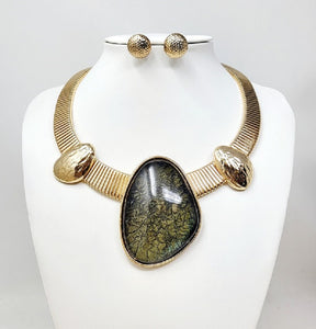 GOLD BLACK STONE NECKLACE SET ( 20039 GBK )