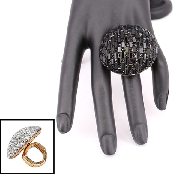 GOLD ADJUSTABLE DOME RING BLACK STONES ( 2000 GDJET )