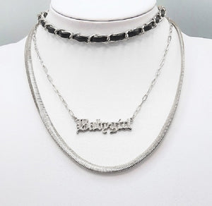 SILVER BLACK BABYGIRL NECKLACE ( 1585 RH )