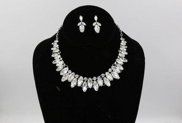 SILVER NECKLACE SET CLEAR STONES ( 0835 3CL )