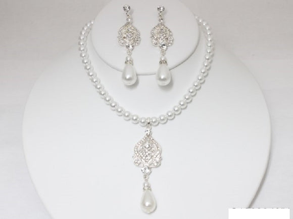 WHITE PEARL SILVER NECKLACE SET ( 19628 S )