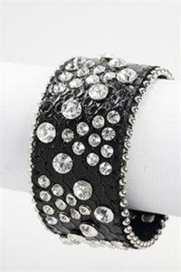 Black Leather Snap Bracelet with Triangle Design Clear Stones(TB4012)