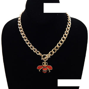 GOLD BLACK ENAMEL AND RED RHINESTONE BEE TOGGLE NECKLACE ( 3437 GDRED )