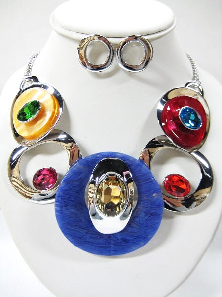 Silver and Multi Color Metal and Glass Stone Fashion Statement Necklace with Earrings ( 3323 SMT )