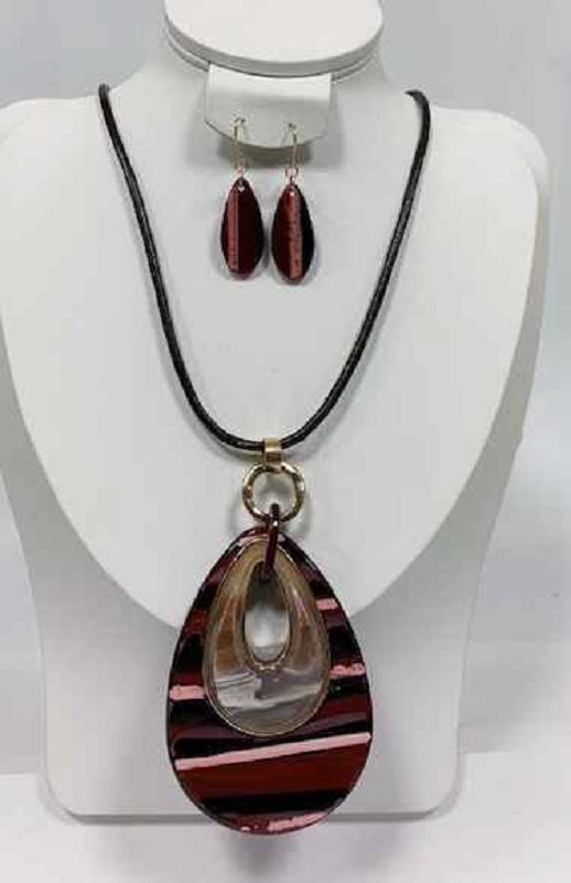 BLACK CHORD NECKLACE SET ACRYLIC RED TEARDROP PENDANT ( 3977 RED )