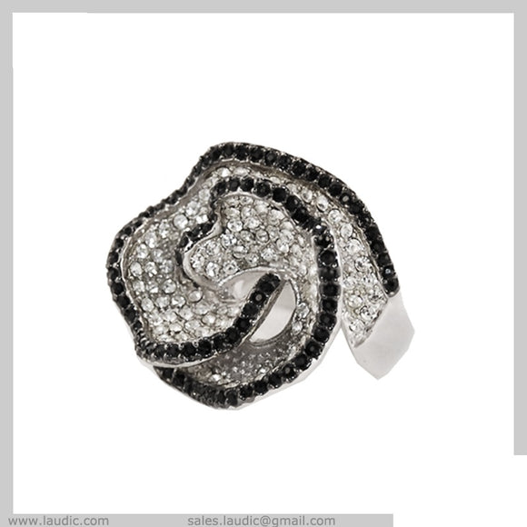 SILVER FLOWER RING CLEAR BLACK STONES SIZE 9 ( 1215 )