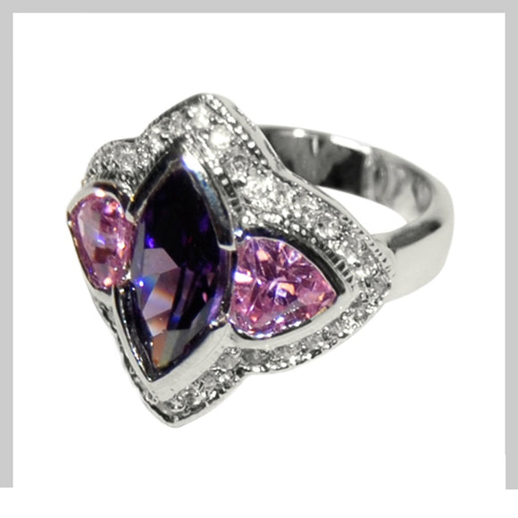 SILVER RING CLEAR PURPLE CZ CUBIC ZIRCONIA SIZE 8 ( 2003 SIZE 8 )